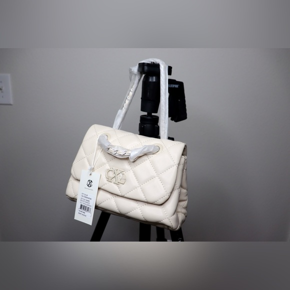 NWT Christian Lacroix Bekon Diamond Quilt Color Bone Crossbody Handbag NWT - Picture 6 of 8